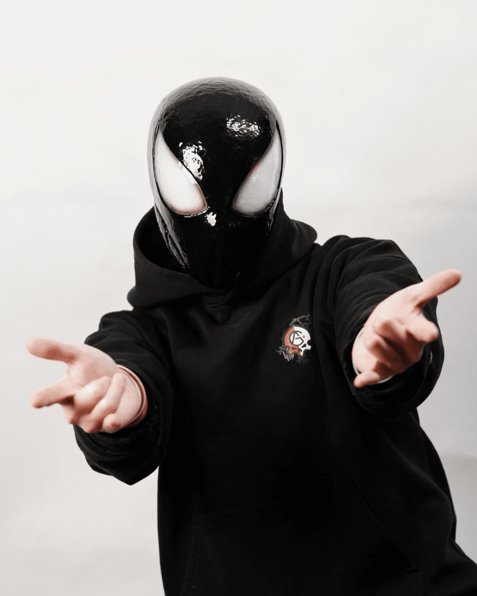 Spider-Man Helmet from game Spider-man 2 Symbiote, view 1